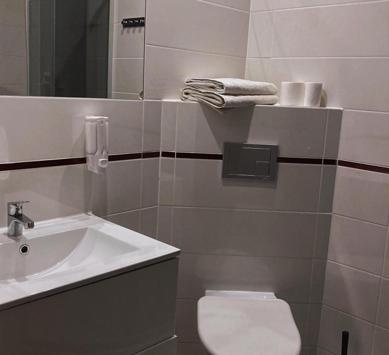 Alabastro Bed & Breakfast Tomaszow Mazowiecki Luaran gambar