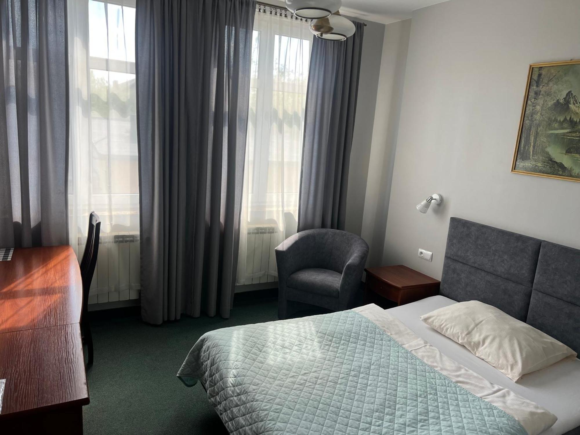 Alabastro Bed & Breakfast Tomaszow Mazowiecki Luaran gambar