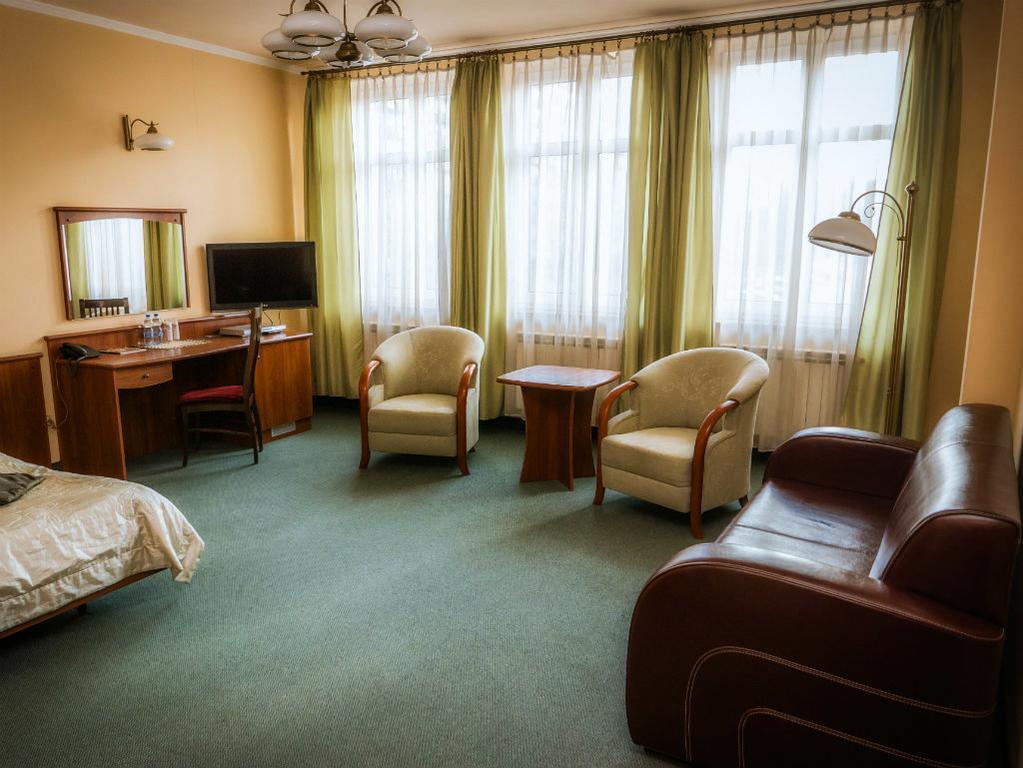 Alabastro Bed & Breakfast Tomaszow Mazowiecki Luaran gambar